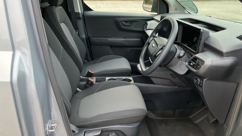 Ford Transit Courier E-Transit Courier 100kW 43kWh Trend Van Auto